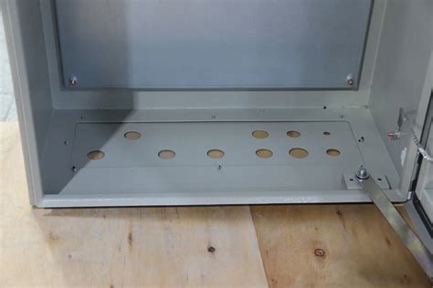 eabel distribution box dimensions